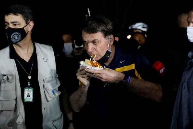 https://www.milligazete.com.tr/sites/71/uploads/2020/05/25/large/bolsonaro-reuters-1.jpg?r=f057c3ab7fd17e824fa95793232fffbe