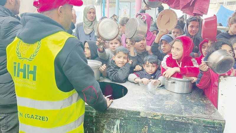 İHH, Gazze’ye yardımlarını sürdürüyor