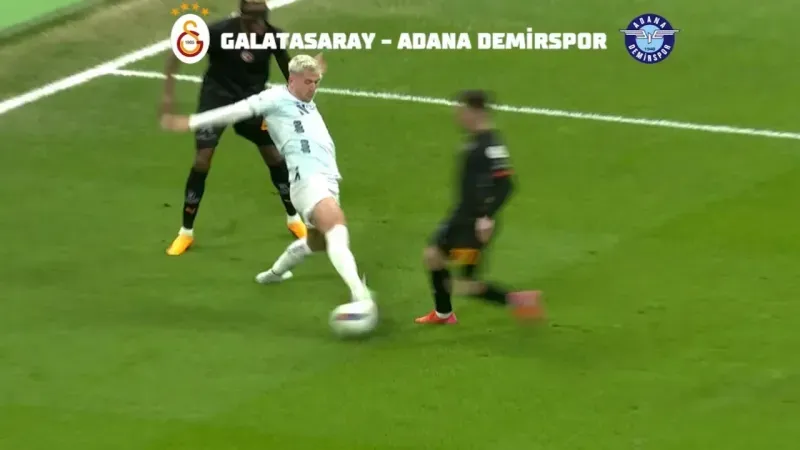 Galatasaray-Adana Demirspor maçındaki penaltıda neler yaşandı? VAR kayıtları açıklandı